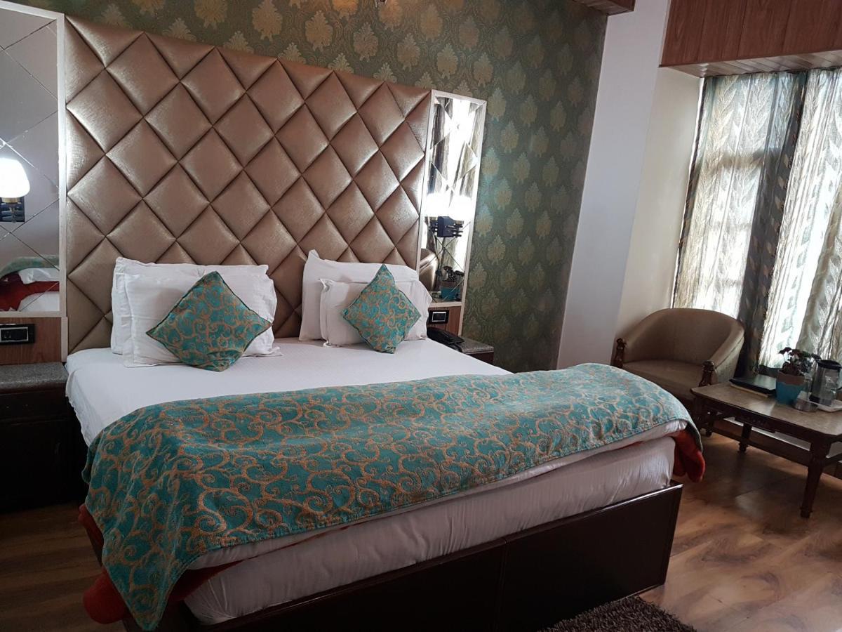 Sagrika Resort Dalhousie Buitenkant foto