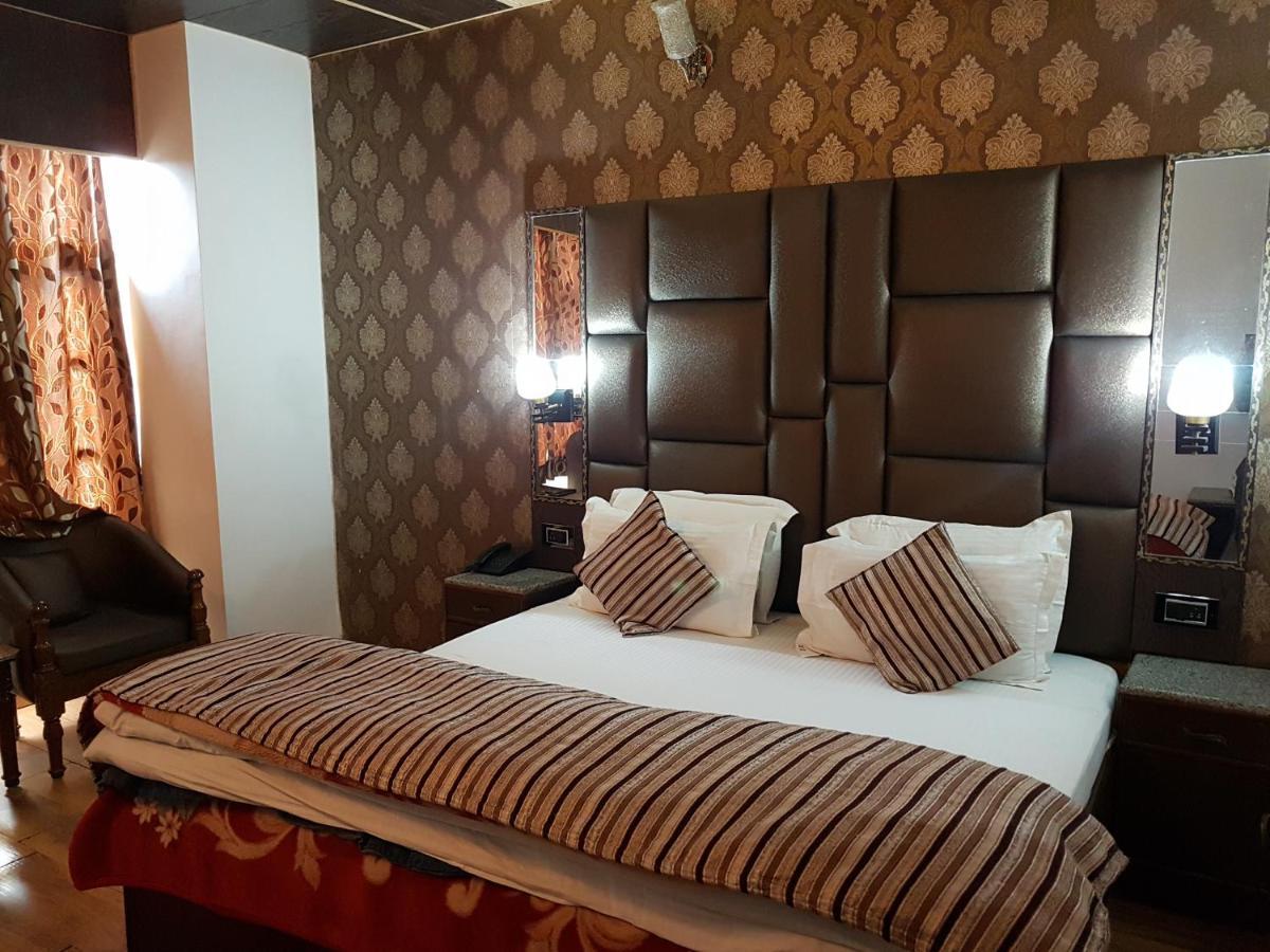 Sagrika Resort Dalhousie Buitenkant foto