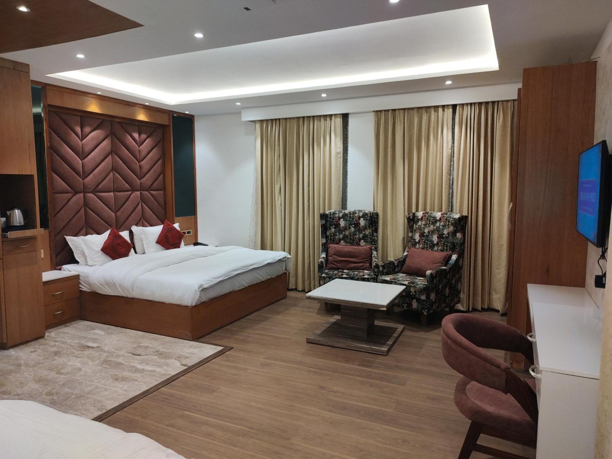 Sagrika Resort Dalhousie Buitenkant foto